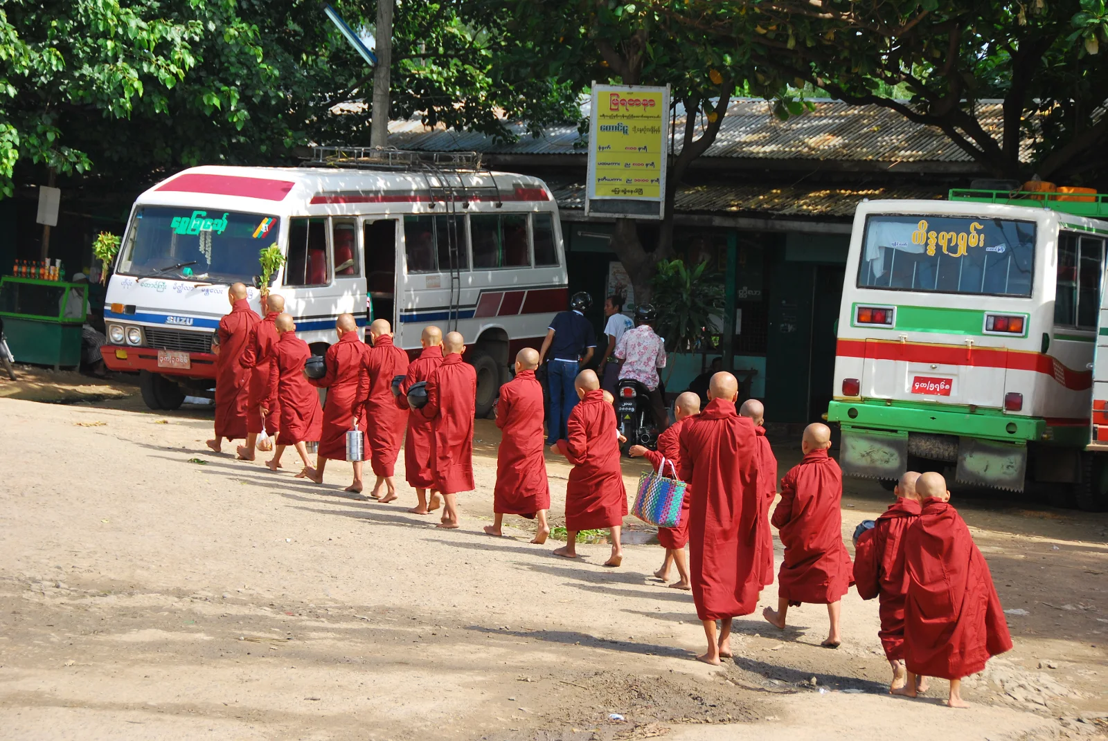 Public travel photo